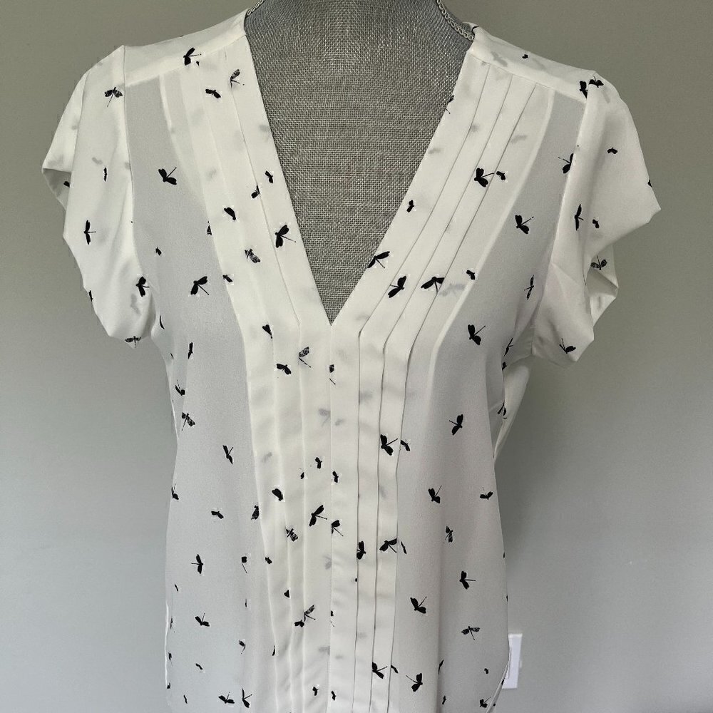 Collective Concepts Felipo Firefly Pleated Blouse NWOT Size M